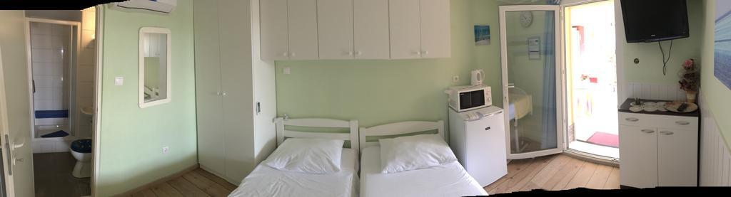 Apartments Villa Stella Maris Rogoznica  Extérieur photo